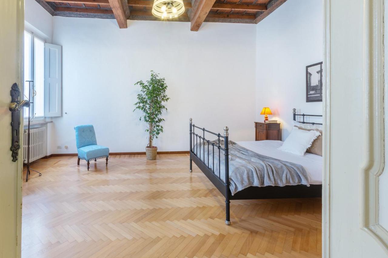 Frescobaldi Aparments! A Casa Di Francesco Lejlighed Ferrara Eksteriør billede