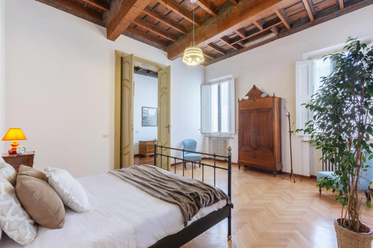 Frescobaldi Aparments! A Casa Di Francesco Lejlighed Ferrara Eksteriør billede